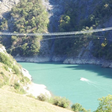 Maison De Campagne A L'Etage Ser-Sigaud Εξωτερικό φωτογραφία